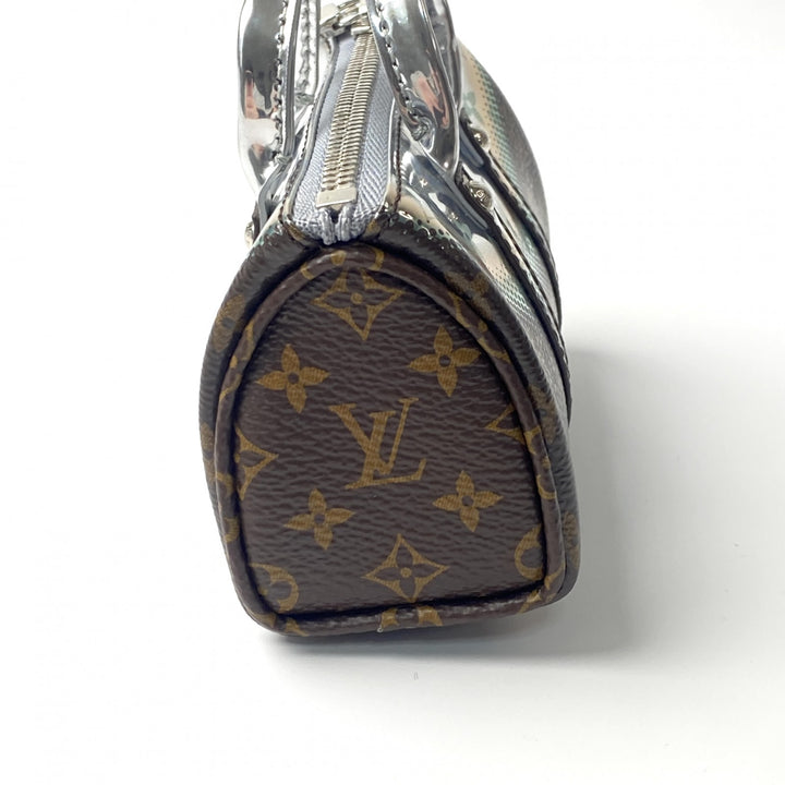 美品 ルイヴィトン LOUIS VUITTON レディース キーホルダー ミニキーポル メタリックミラー M01428