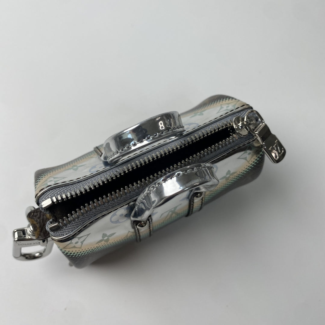 美品 ルイヴィトン LOUIS VUITTON レディース キーホルダー ミニキーポル メタリックミラー M01428