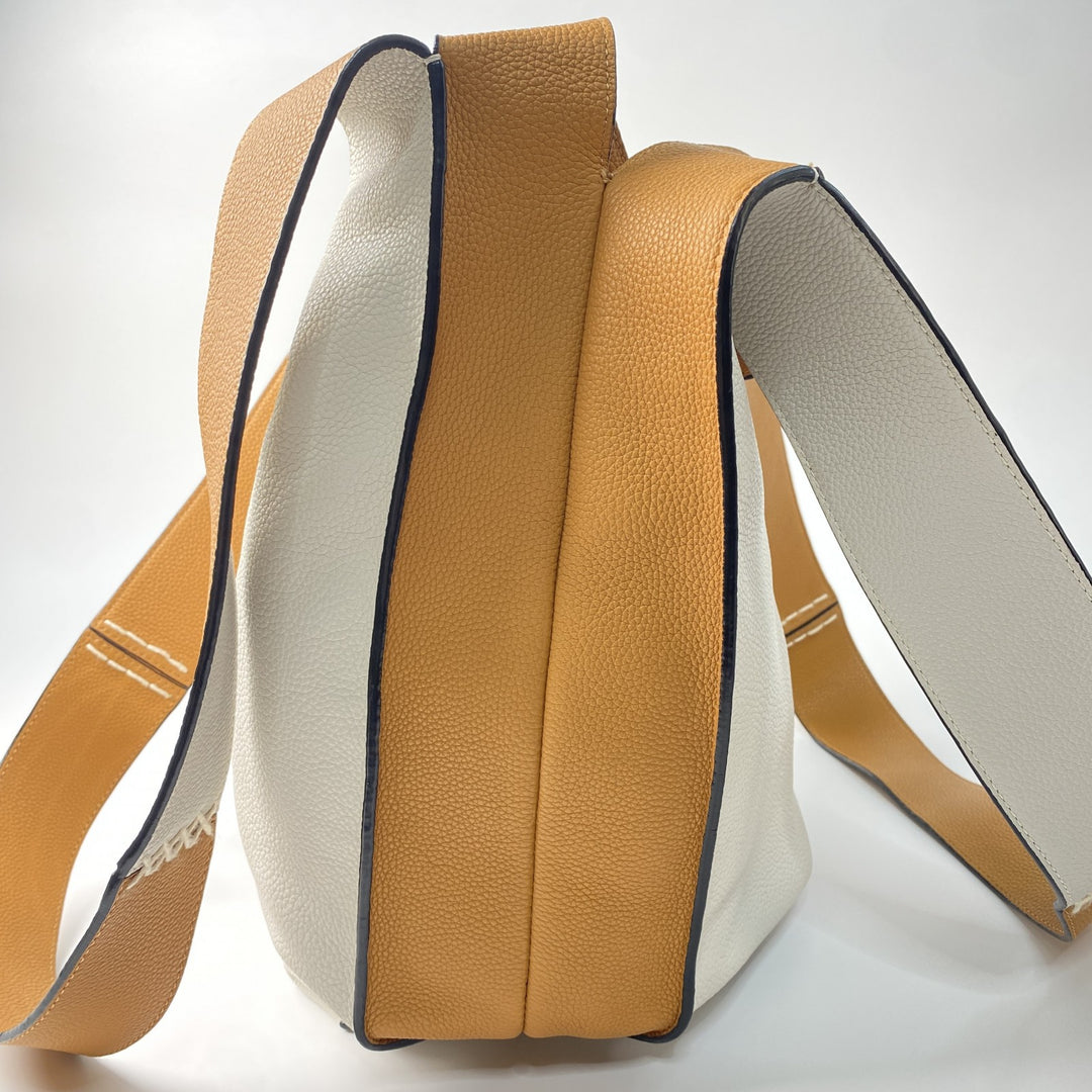 美品 ロエベ LOEWE レディース バイカラー レザー ショルダーバッグ トートバッグ 肩がけ