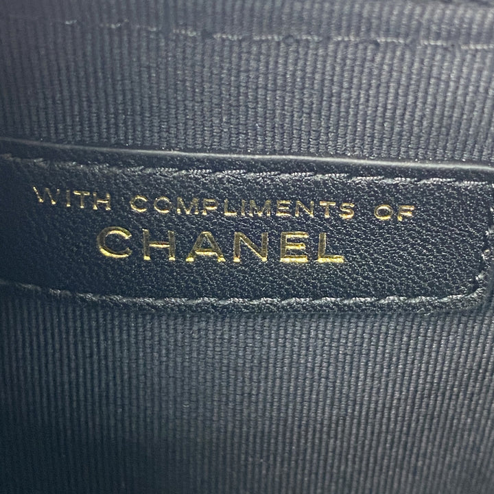 未使用 シャネル CHANEL レディース マトラッセ ショルダーバッグ 2024 イヤーズギフト 斜めがけ クロスボディ