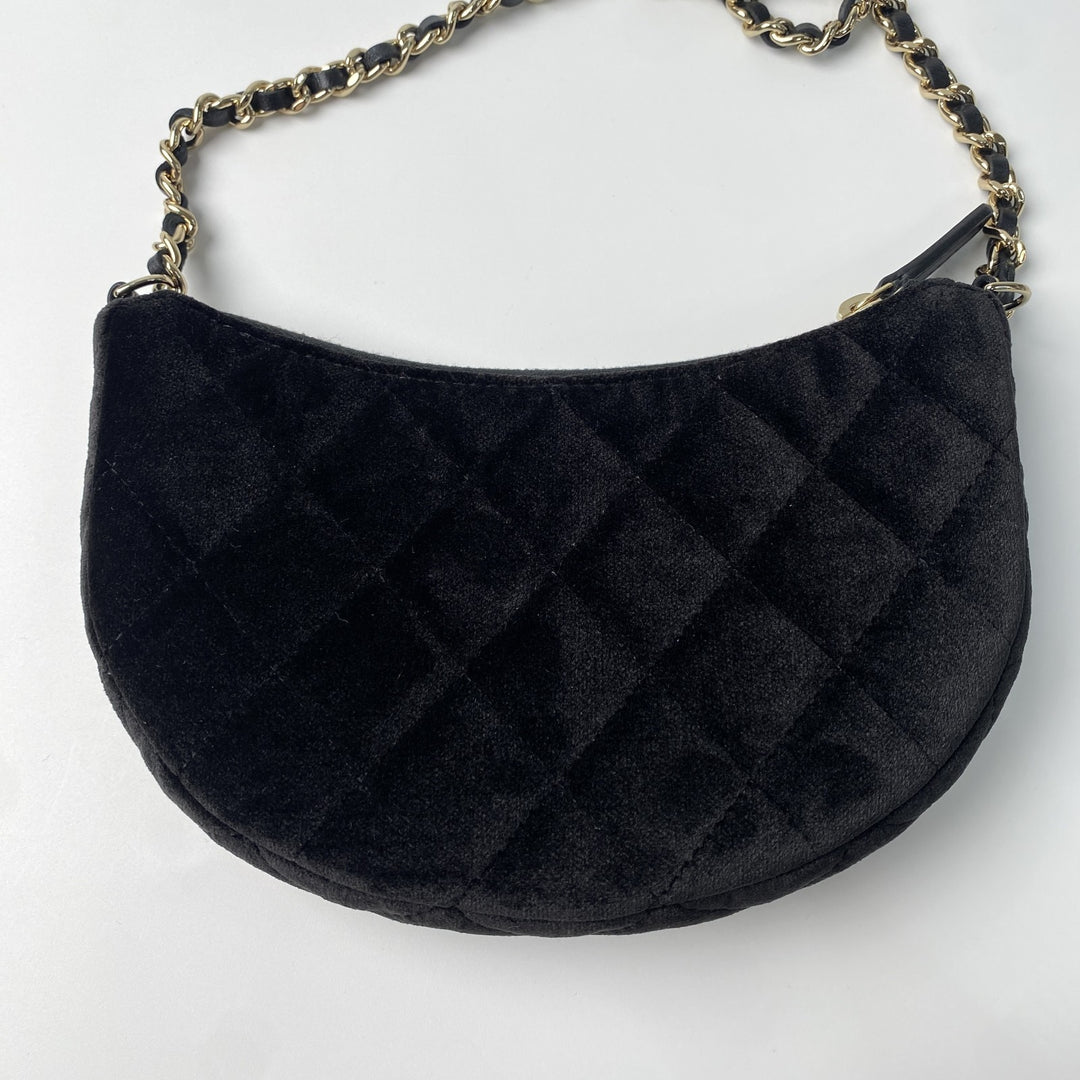 未使用 シャネル CHANEL レディース マトラッセ ショルダーバッグ 2024 イヤーズギフト 斜めがけ クロスボディ