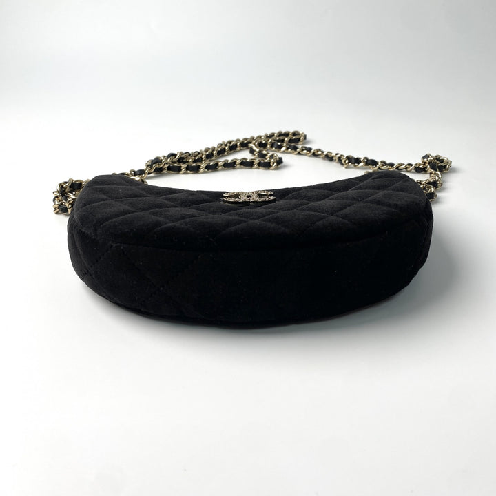 未使用 シャネル CHANEL レディース マトラッセ ショルダーバッグ 2024 イヤーズギフト 斜めがけ クロスボディ