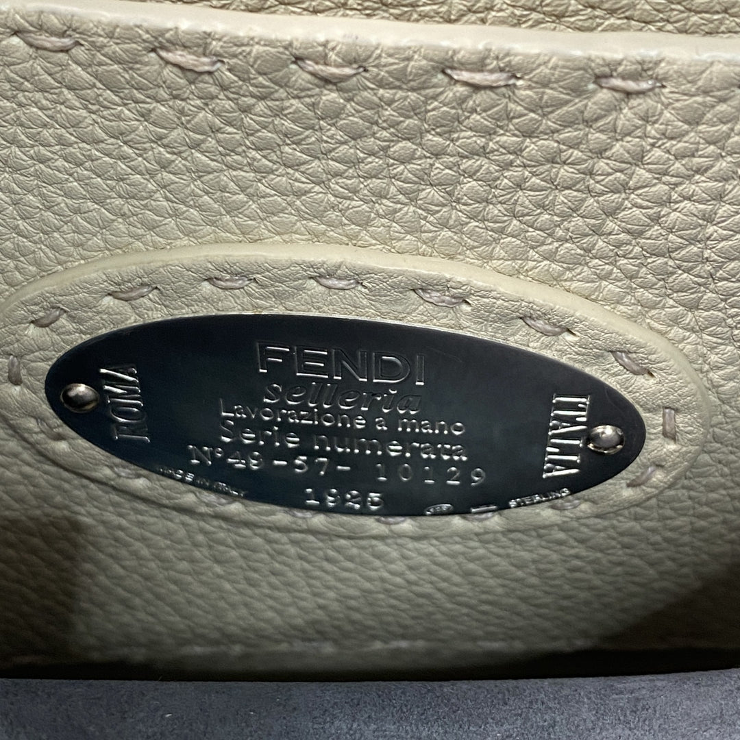 美品 フェンディ FENDI レディース ピーカブー セレリア 8BN327 アイシーユー スモール ハンドバッグ ショルダーバッグ 斜めがけ クロスボディ