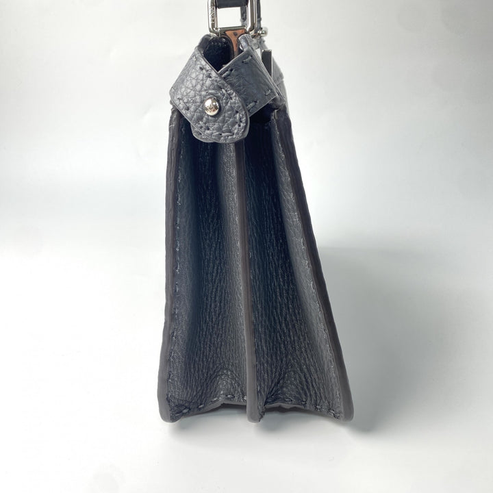 美品 フェンディ FENDI レディース ピーカブー セレリア 8BN327 アイシーユー スモール ハンドバッグ ショルダーバッグ 斜めがけ クロスボディ