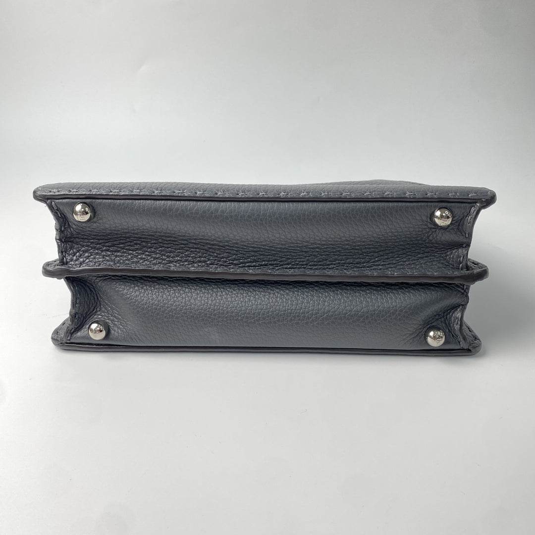 美品 フェンディ FENDI レディース ピーカブー セレリア 8BN327 アイシーユー スモール ハンドバッグ ショルダーバッグ 斜めがけ クロスボディ