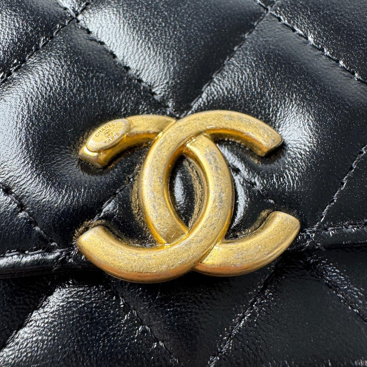 美品 シャネル CHANEL バッグチャーム マトラッセ ココマーク 小物入れ レディース