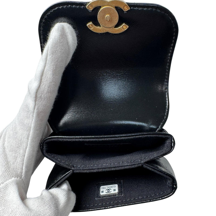 美品 シャネル CHANEL バッグチャーム マトラッセ ココマーク 小物入れ レディース