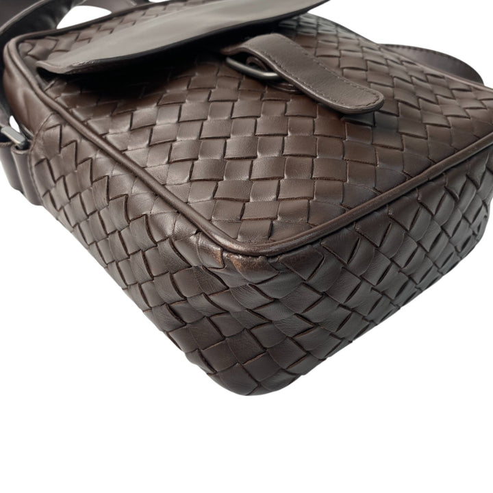 ボッテガヴェネタ BOTTEGAVENETA メンズ イントレチャート ショルダーバッグ 斜めがけ クロスボディ