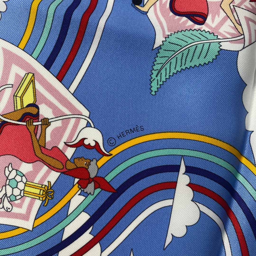 新品 エルメス HERMES レディース カレ70 空飛ぶカレ Carres Volants
