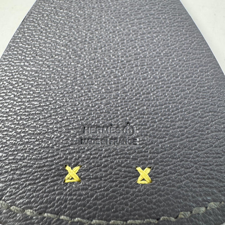 未使用 エルメス HERMES バッグチャーム プティアッシュ イカ シェブルミゾル レディース