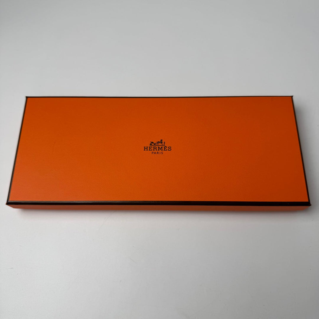 美品 エルメス HERMES ロデオ チャームPM 黒 シエンヌ ゴールド ラムスキン W刻印 レディース