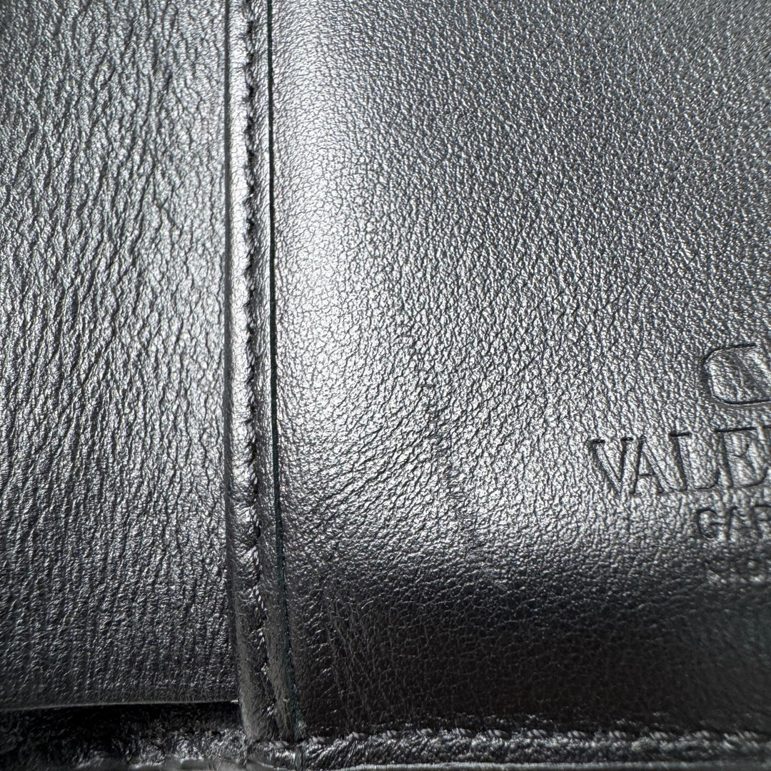 ヴァレンティノガラヴァーニ valentino garavani コンパクトウォレット 二つ折り財布 メンズ