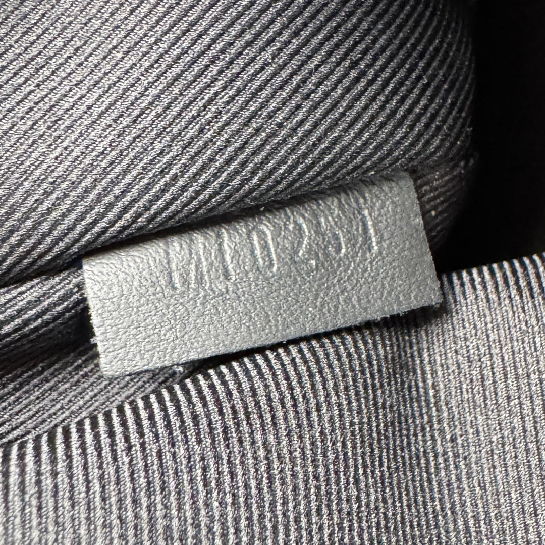 美品 ルイヴィトン LOUIS VUITTON アエログラム ポシェット クラッチバッグ M69837 IC メンズ