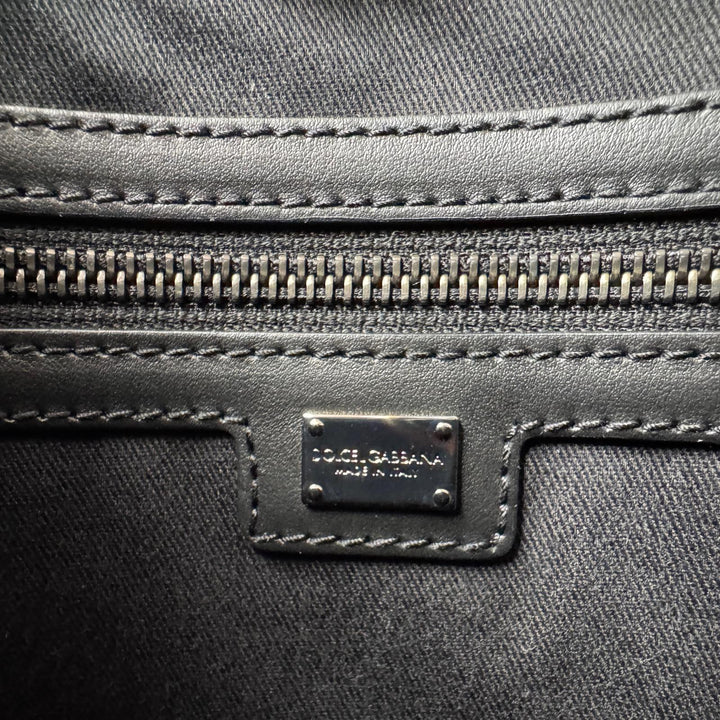 ドルチェ&ガッバーナ D&G Dolce＆Gabbana デボス ロゴ 2way トートバッグ ショルダーバッグ BM2154AG218 メンズ
