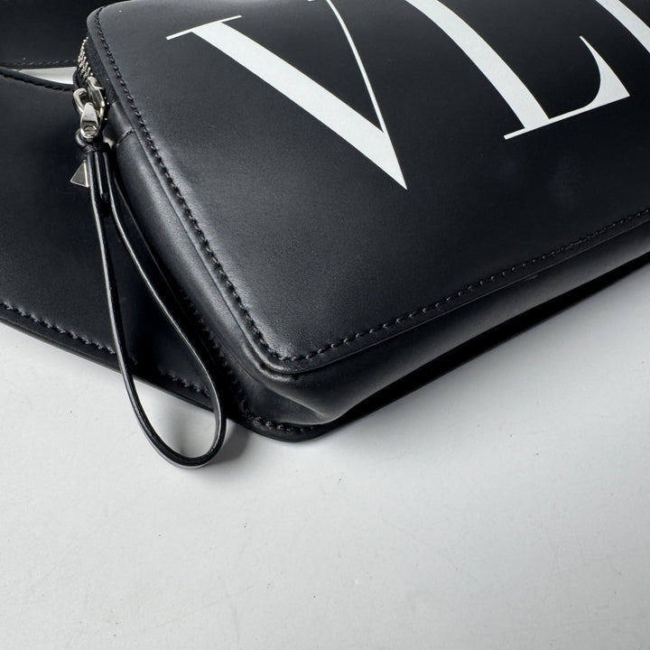 美品 ヴァレンティノガラヴァーニ valentino garavani ボディバッグ VLTNロゴ VY2B0A10WJW メンズ