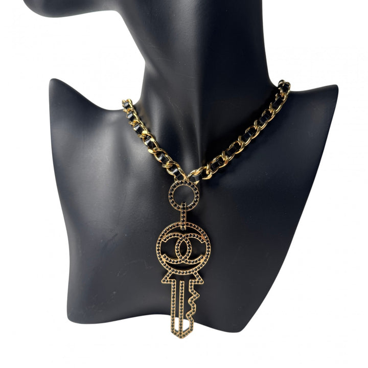 シャネル CHANEL ココマーク 鍵 キー モチーフ ネックレス B17A レディース