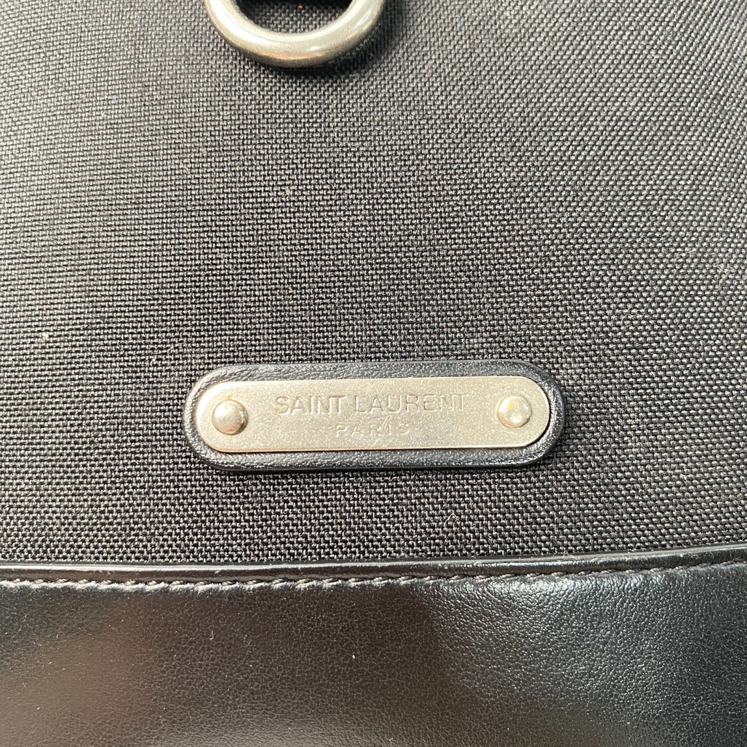 サンローラン SAINT LAURENT メンズ ミニ ショルダーバッグ ポシェット 斜めがけ クロスボディ MA1482777 1177