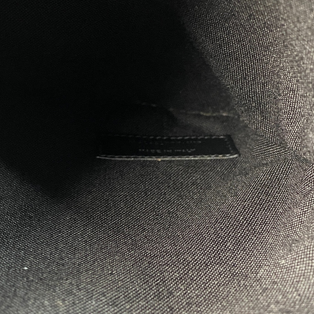 サンローラン SAINT LAURENT メンズ ミニ ショルダーバッグ ポシェット 斜めがけ クロスボディ MA1482777 1177