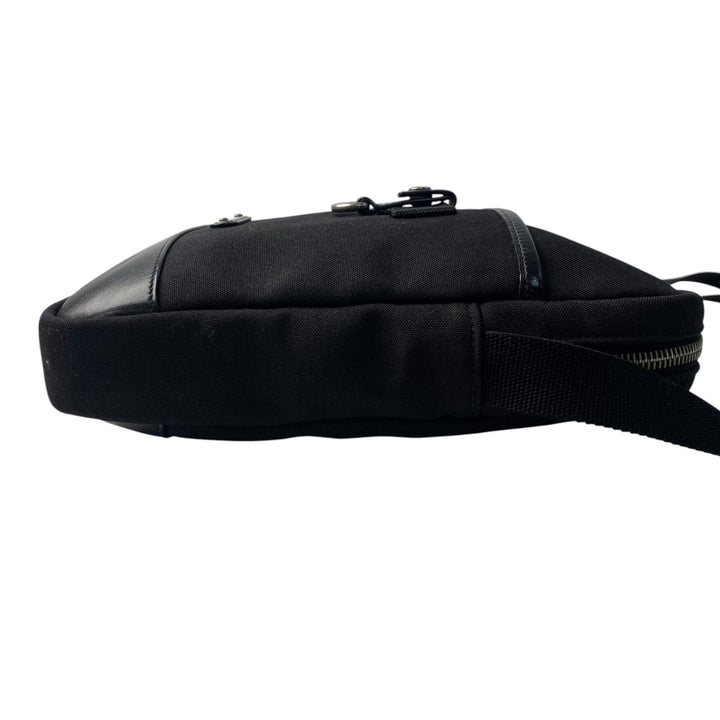 サンローラン SAINT LAURENT メンズ ミニ ショルダーバッグ ポシェット 斜めがけ クロスボディ MA1482777 1177