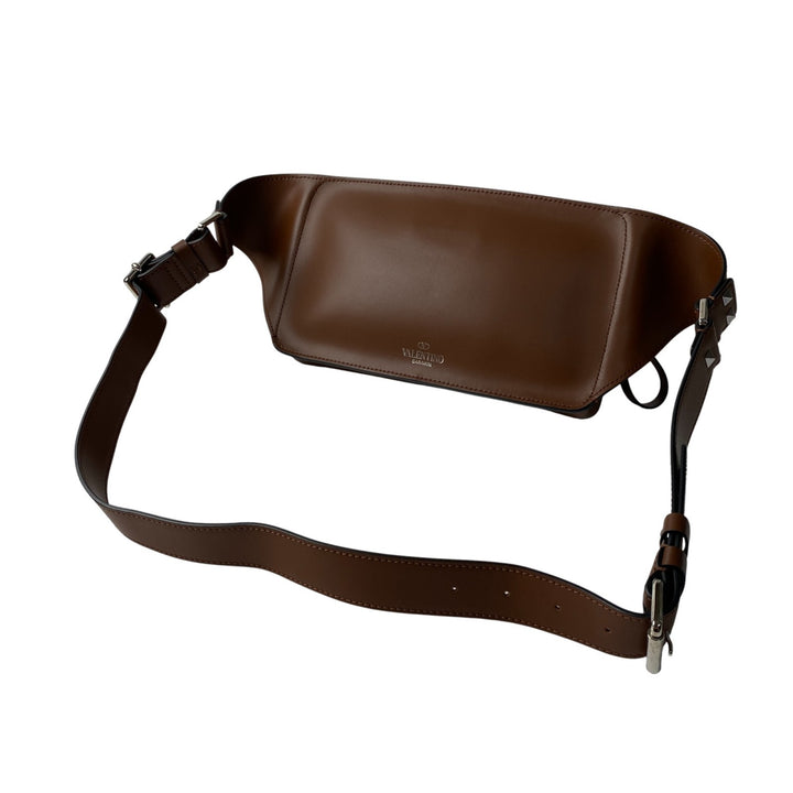 美品 ヴァレンティノガラヴァーニ VALENTINO メンズ ボディバッグ 斜めがけ クロスボディ