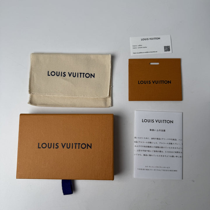 ルイヴィトン LOUIS VUITTON モノグラム アンプラント ポルト カルト LV チャーム カードケース M83584 IC レディース