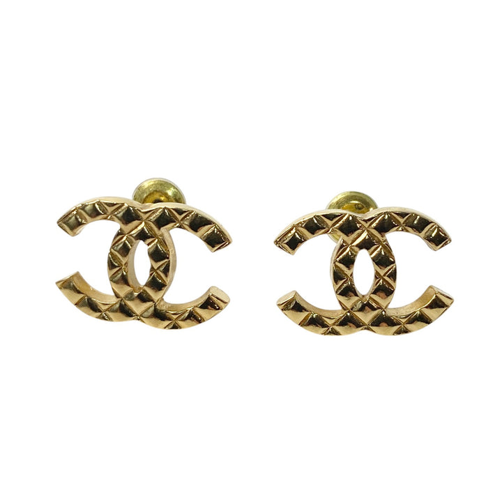 美品 シャネル CHANEL レディース マトラッセ ココマーク ピアス F24 P