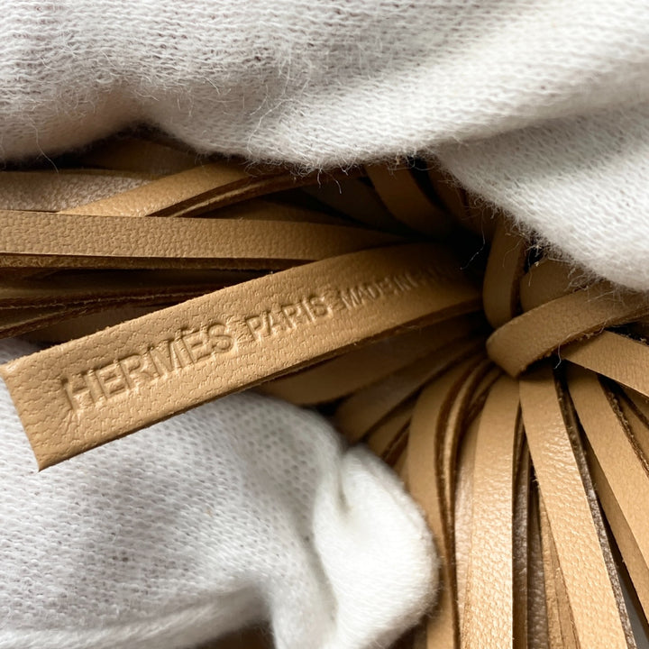 未使用 エルメス HERMES レディース カルメン チャイ SV金具 U刻印 チャーム