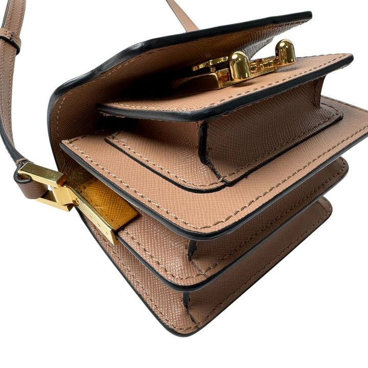 美品 マルニ MARNI マルニ トランク ナノ ショルダーバッグ 斜めがけ クロスボディ レディース
