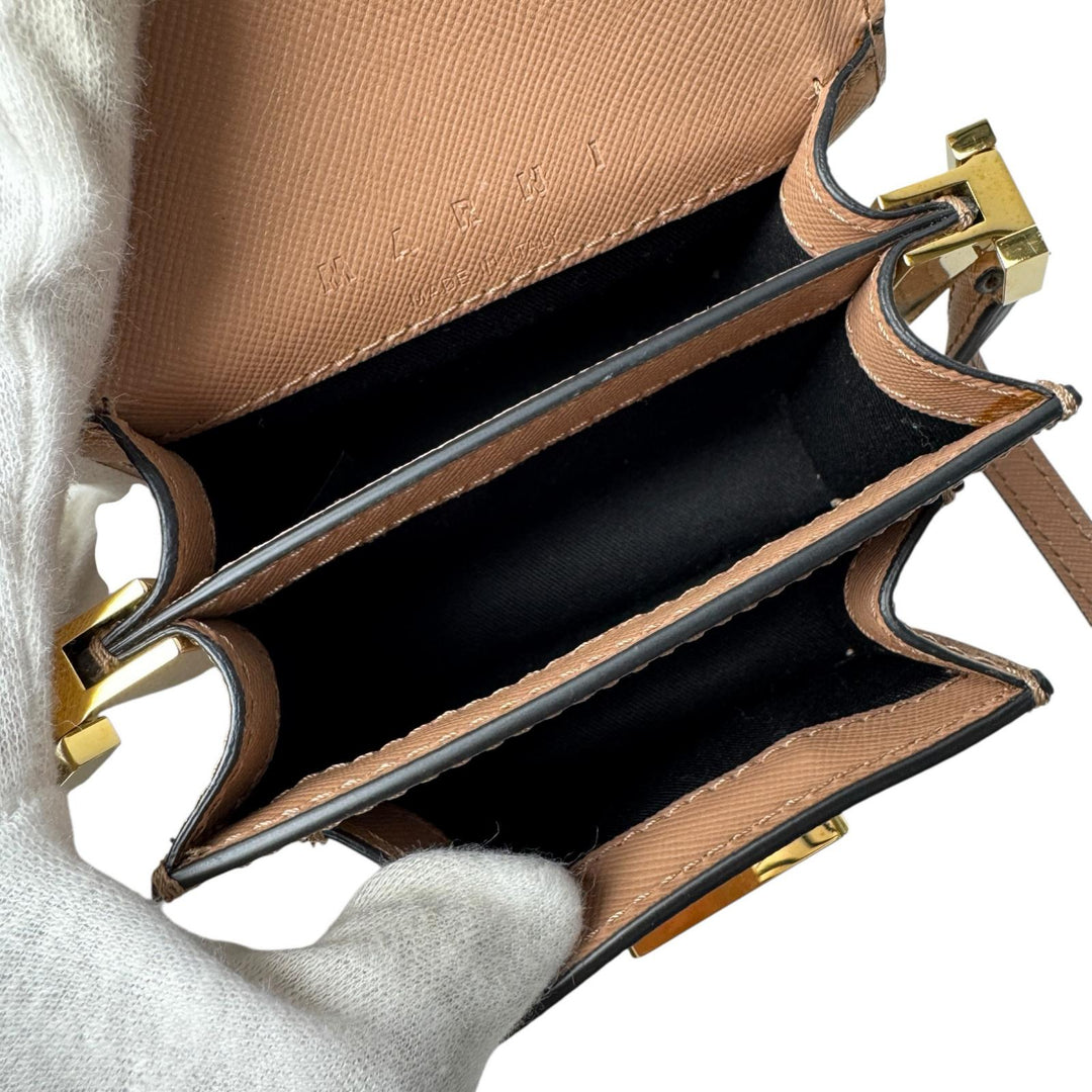美品 マルニ MARNI マルニ トランク ナノ ショルダーバッグ 斜めがけ クロスボディ レディース