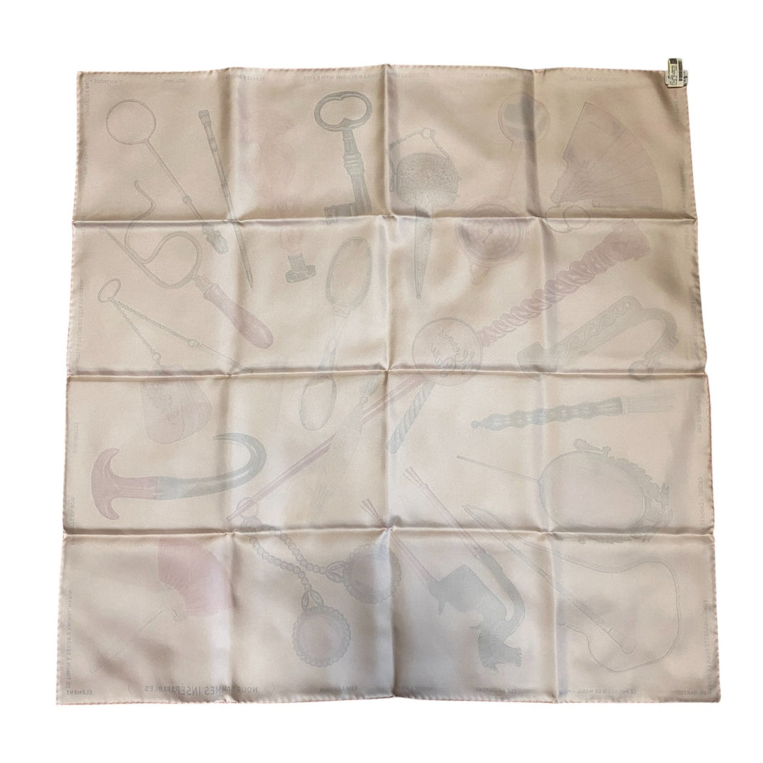 新品 タグ付き エルメス HERMES カレ90 切っても切れない仲間 NousSommesln レディース