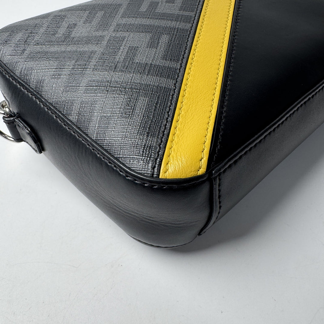 フェンディ FENDI ダイアゴナル カメラバッグ ショルダーバッグ 7M0286 斜めがけ クロスボディ メンズ