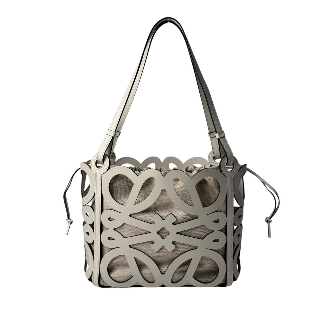 美品 ロエベ LOEWE アナグラム カットアウト トートバッグ レディース
