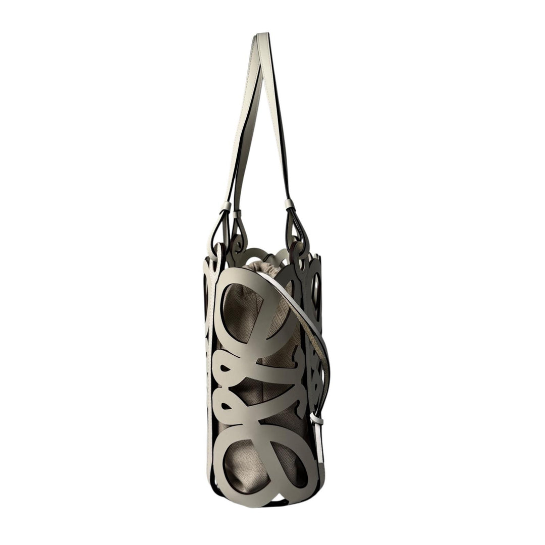 美品 ロエベ LOEWE アナグラム カットアウト トートバッグ レディース