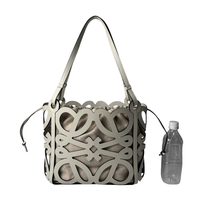 美品 ロエベ LOEWE アナグラム カットアウト トートバッグ レディース