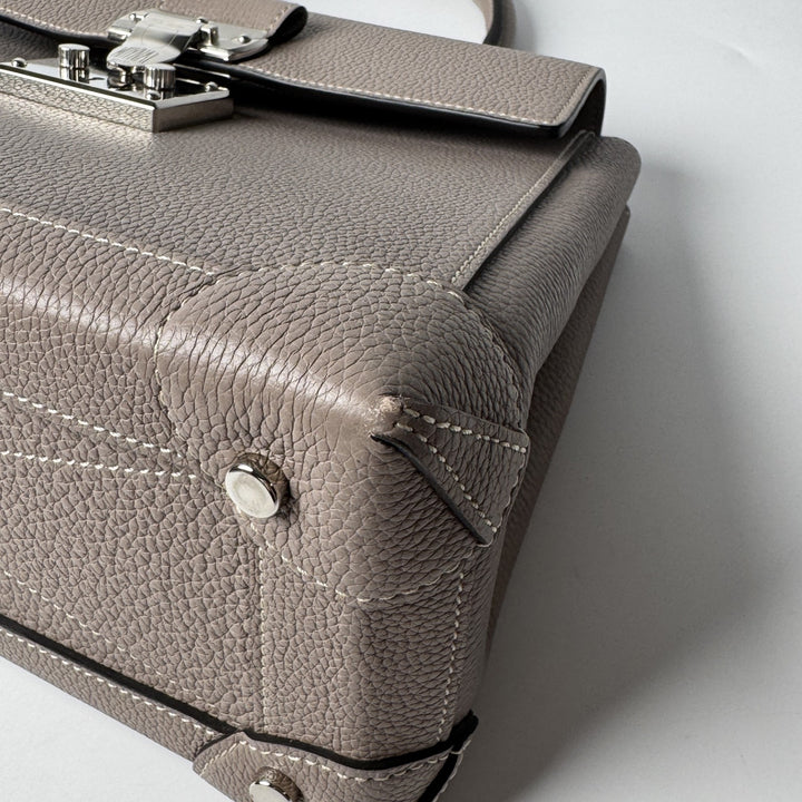美品 モワナ MOYNAT ル・リムジン 2way ショルダーバッグ ハンドバッグ レディース