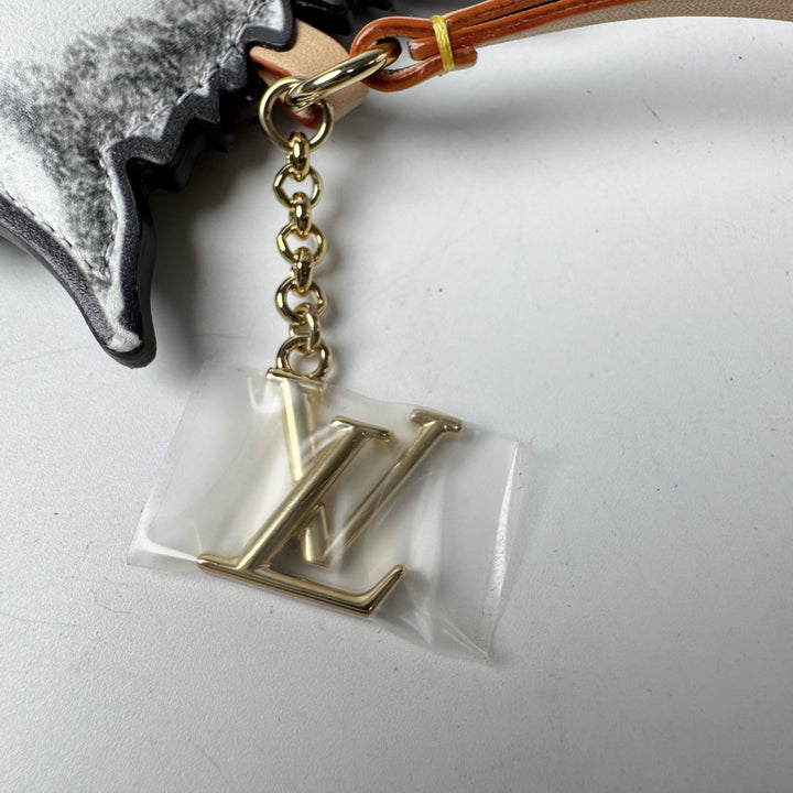 新品 ルイヴィトン LOUIS VUITTON グレース・コディントン バッグチャーム キャット M02944 IK2245 レディース