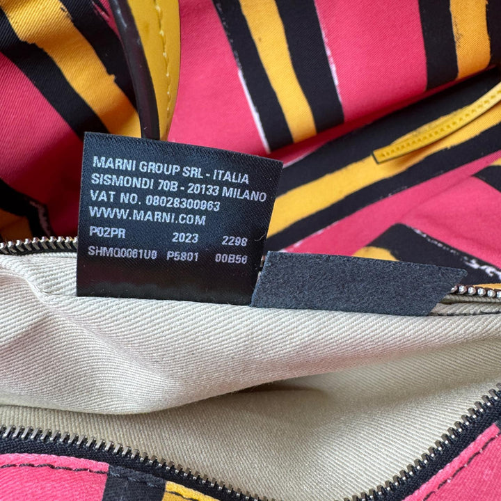 マルニ MARNI フェルト×レザー トートバッグ リバーシブル 青×黄 大容量 肩がけ レディース