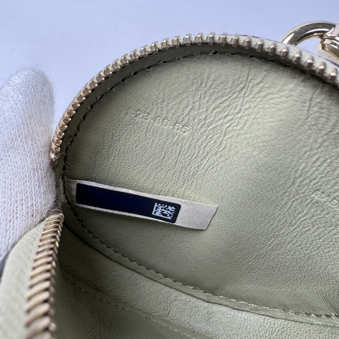 クロエ Chloe アルファベット ラウンド コインケース バッグチャーム レディース