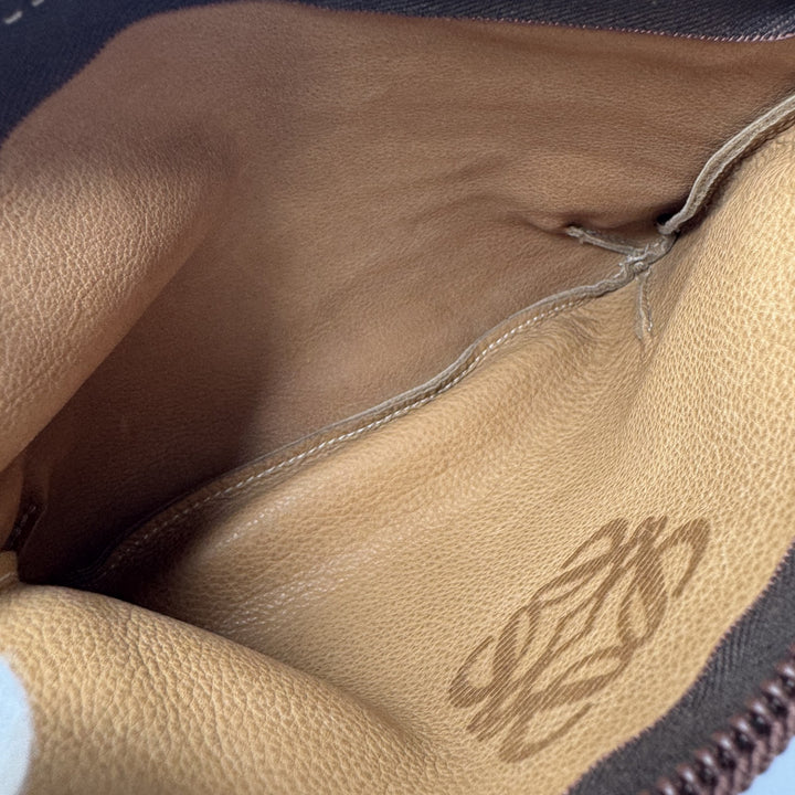 ロエベ LOEWE スエード ポーチ アナグラム ビンテージ レディース