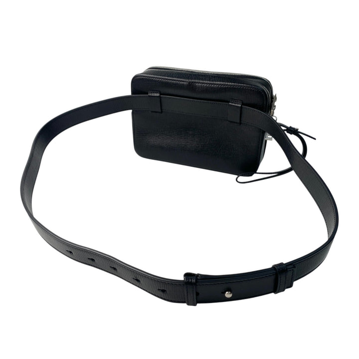 美品 フェラガモ FERRAGAMO メンズ ショルダーバッグ 2way 現行ロゴ 斜めがけ クロスボディ