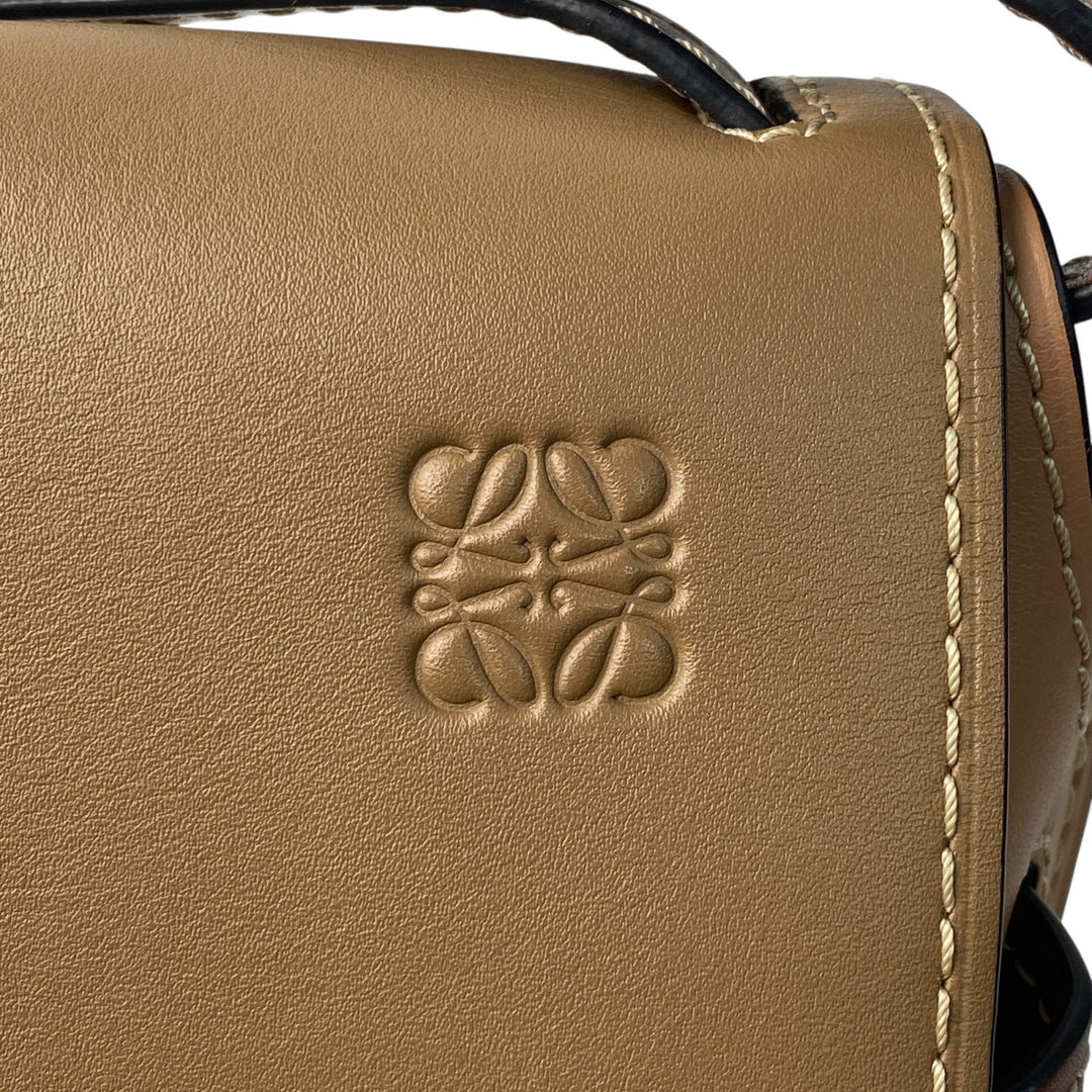 美品 ロエベ LOEWE レディース ゲート スモール ショルダーバッグ 斜めがけ クロスボディ 053896