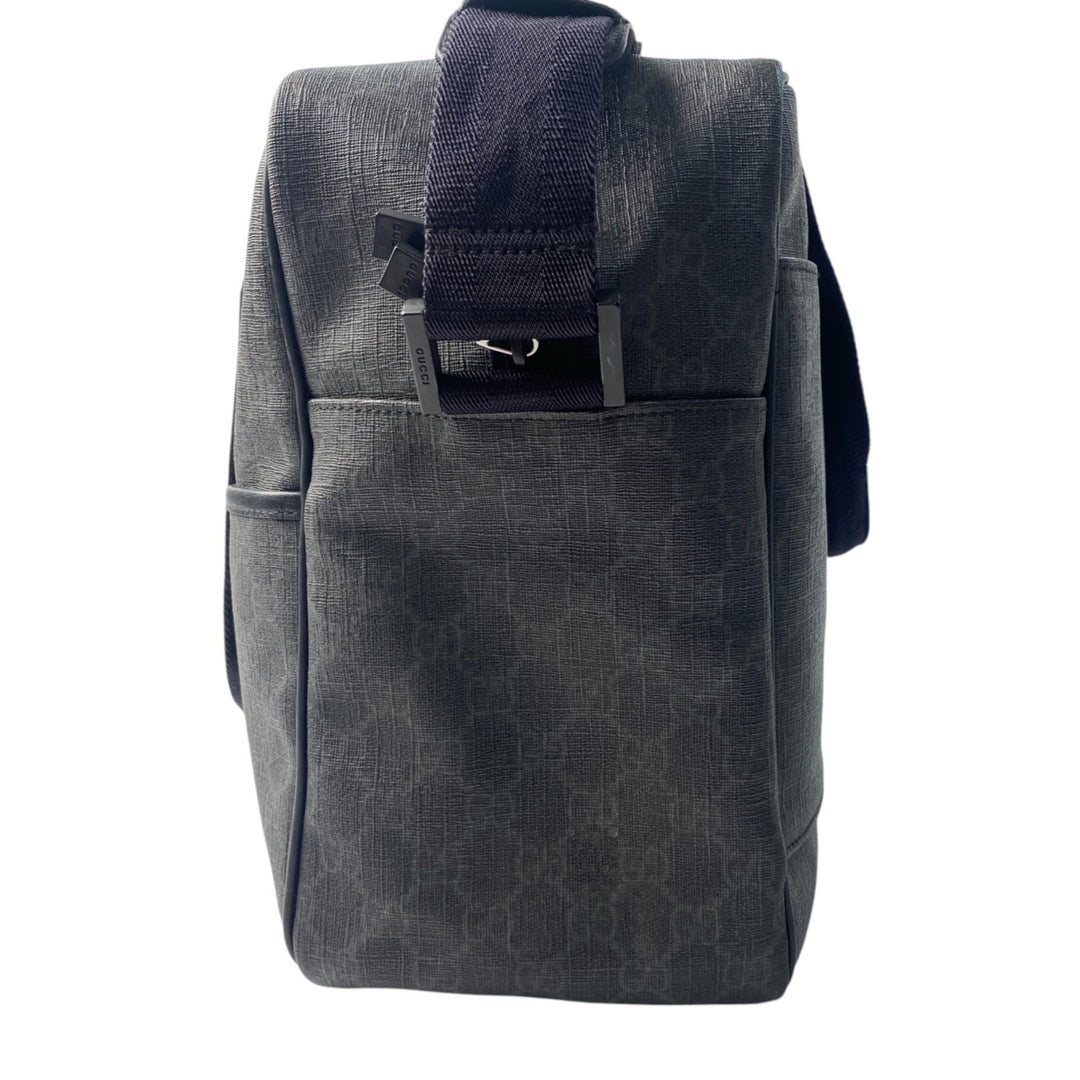 美品 グッチ GUCCI メンズ GGスプリーム 2way ショルダーバッグ ボストンバッグ 170058 斜めがけ クロスボディ