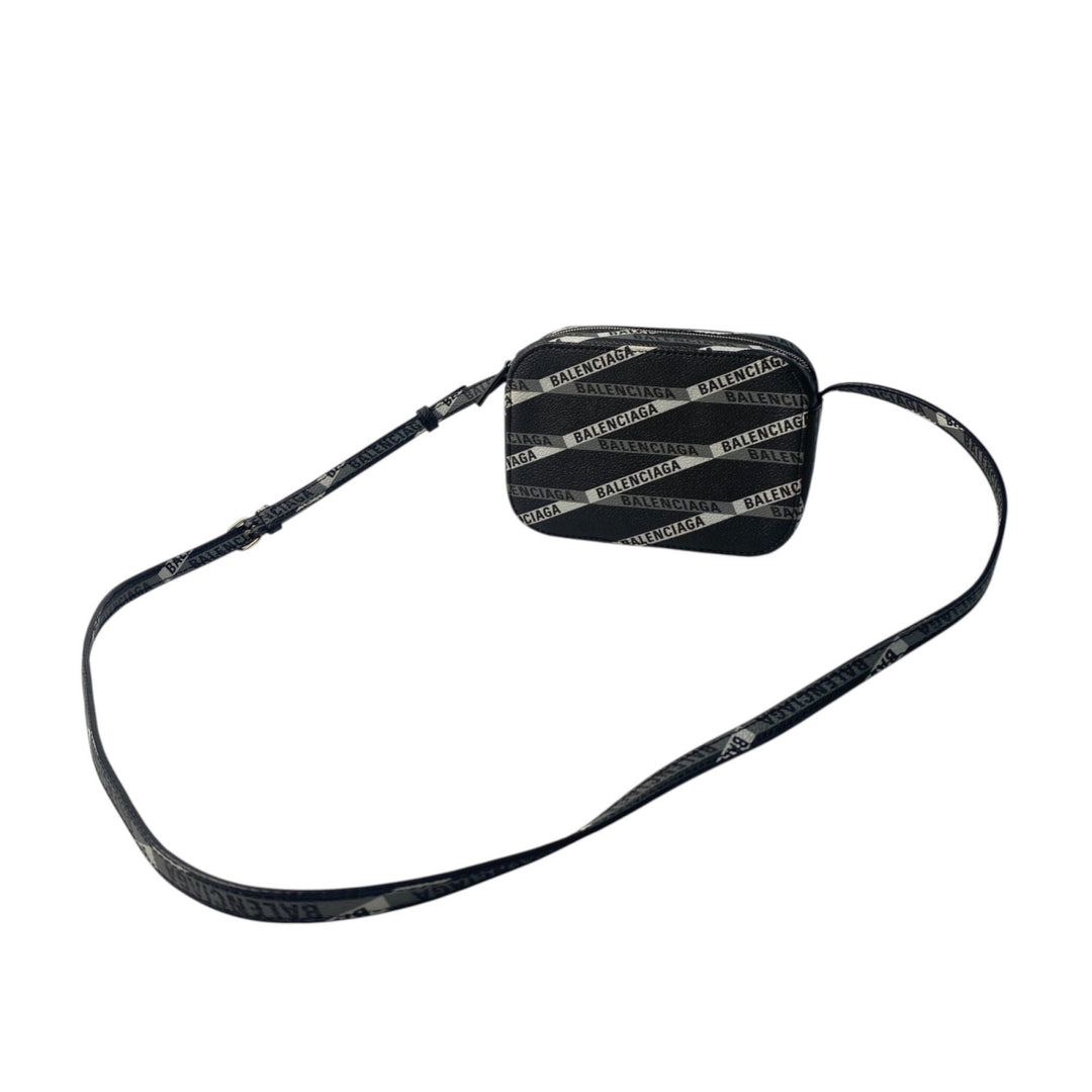 バレンシアガ BALENCIAGA レディース エブリディ カメラバッグ XS ミニ ショルダーバッグ 斜めがけ クロスボディ