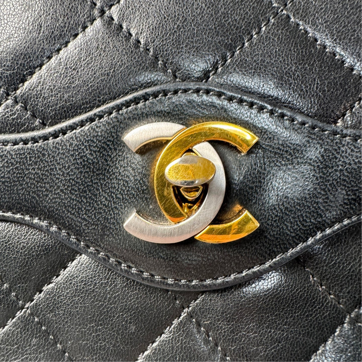 シャネル CHANEL マトラッセ パリ限定 コンビカラー ミニ チェーンショルダー 0番台 レディース