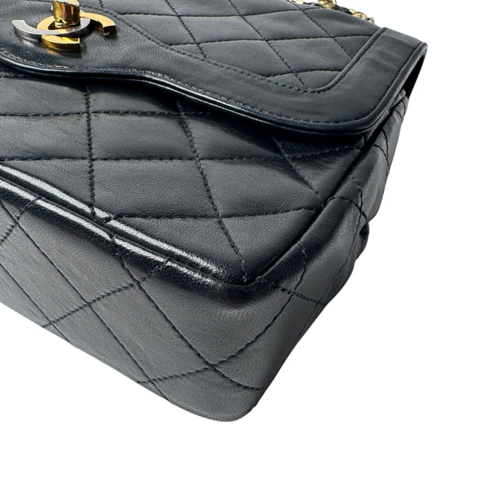 シャネル CHANEL マトラッセ パリ限定 コンビカラー ミニ チェーンショルダー 0番台 レディース