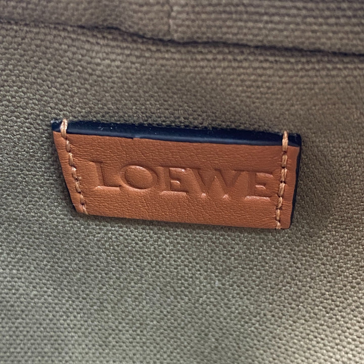 ロエベ LOEWE レディース アナグラム カメラバック ミニ グリーン ショルダーバッグ 272211 斜めがけ クロスボディ