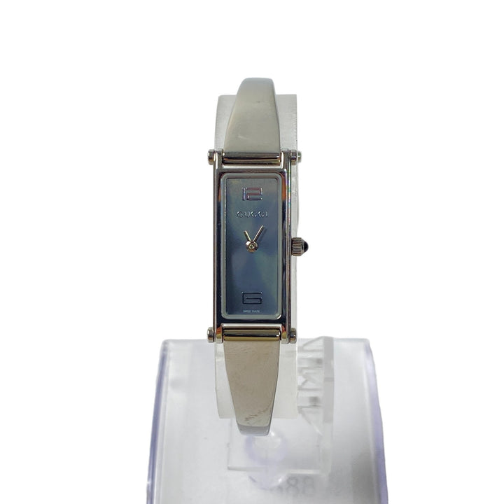 グッチ GUCCI レディース 1500L バングルウォッチ グレー文字盤 SS クォーツ
