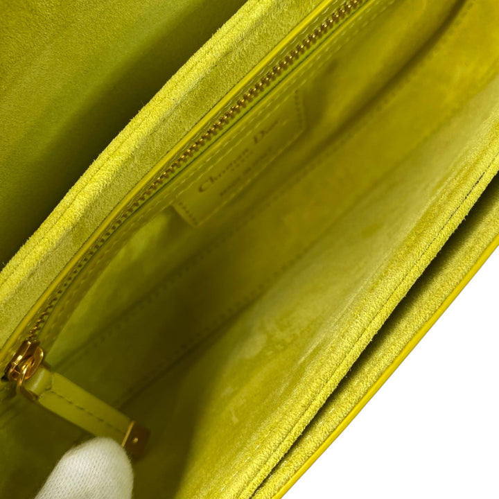 未使用 DIOR デイオール レディース CDシグネチャー ライム カーフスキン チェーンショルダーバッグ M9280UZWS 05-RU-0243 斜めがけ クロスボディ