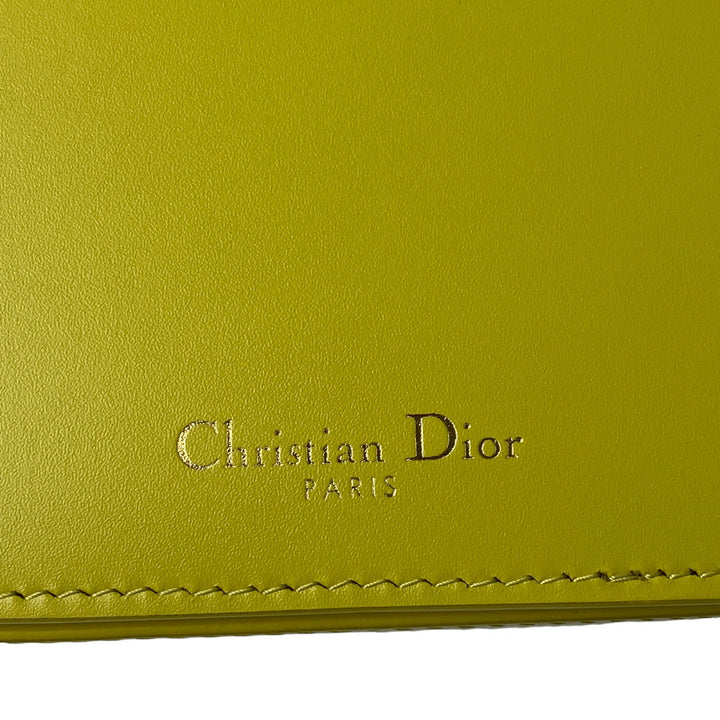 未使用 DIOR デイオール レディース CDシグネチャー ライム カーフスキン チェーンショルダーバッグ M9280UZWS 05-RU-0243 斜めがけ クロスボディ