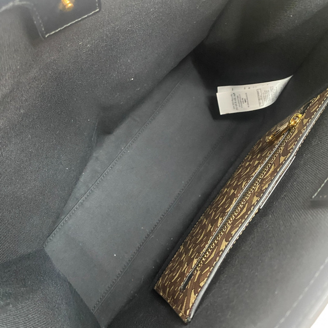 バーバリー Burberry レディース モノグラム トートバッグ 肩がけ